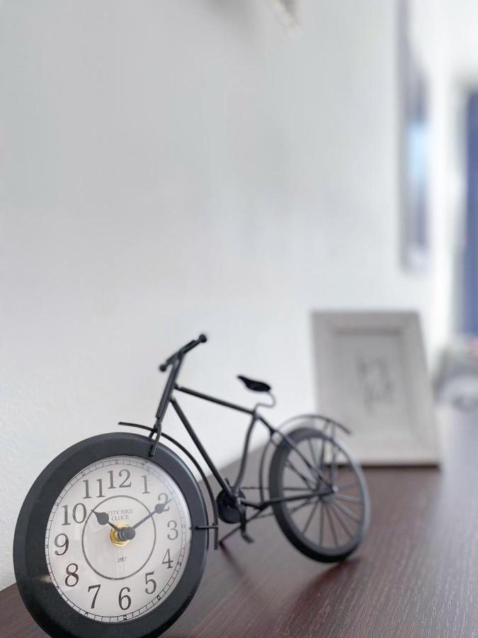 Room №3 Grzybowska 5 The Very Center Of ワルシャワ エクステリア 写真